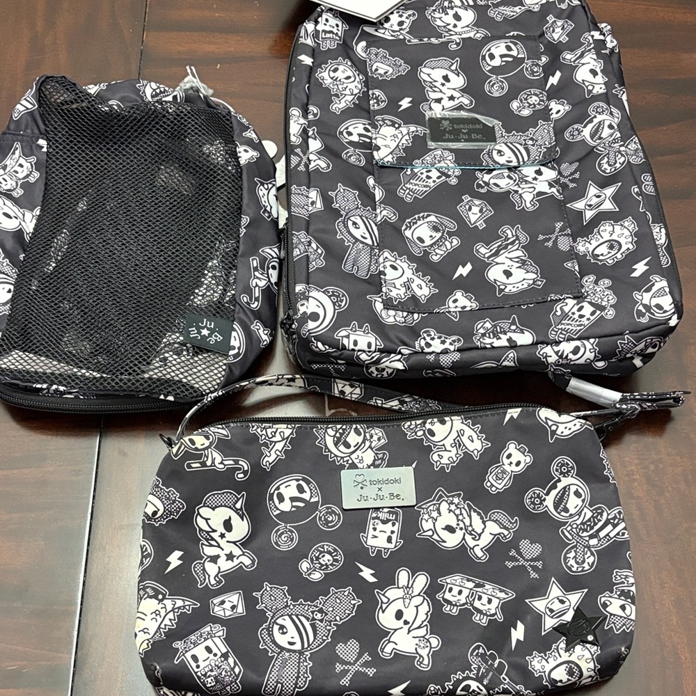 Tokidoki Queens Court Bundle